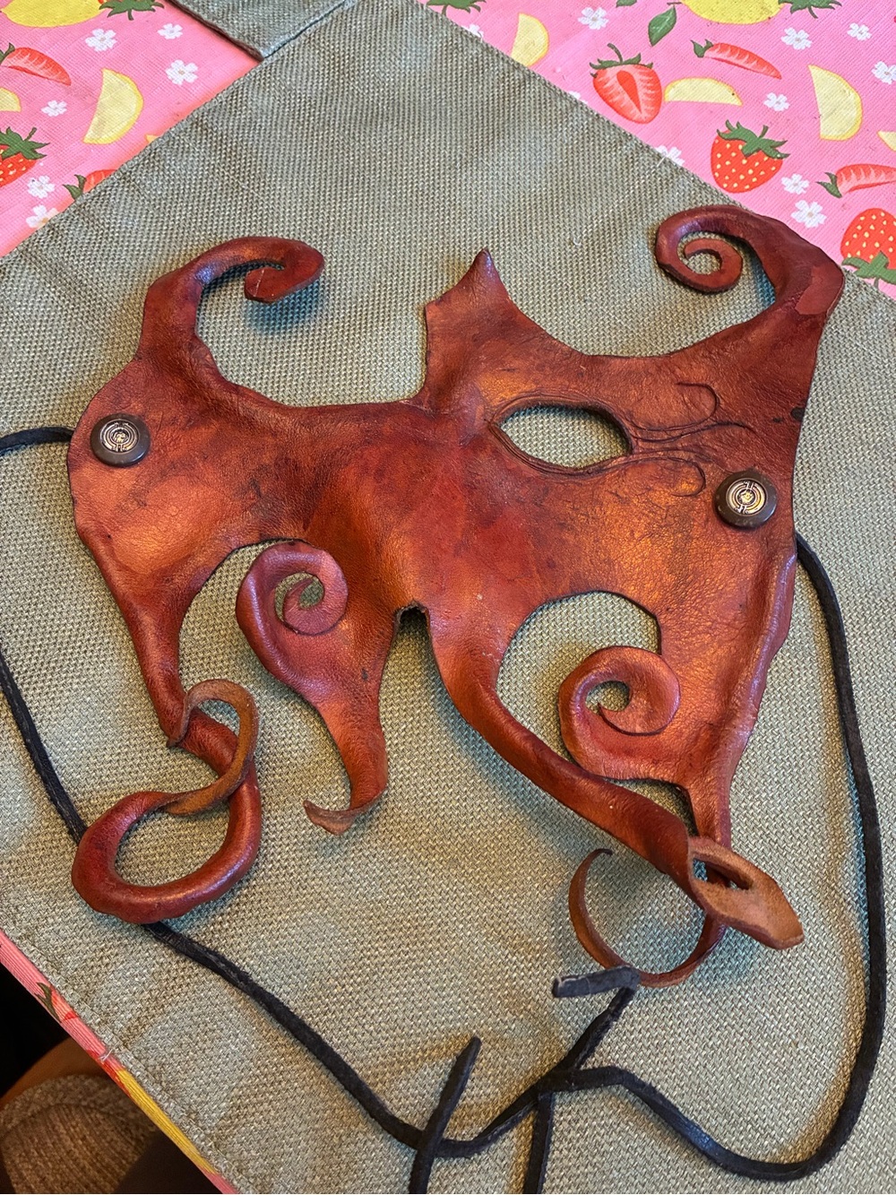 Handmade Swirl Leather Venetian Mask - Rustic Red